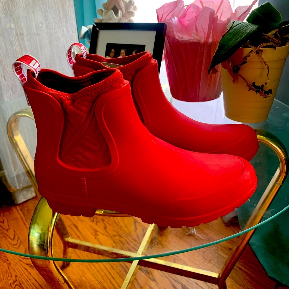 Red Ugg rain boots